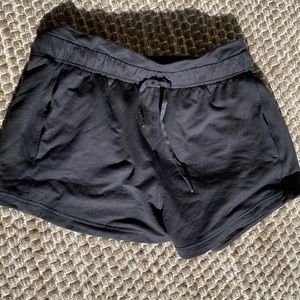 lululemon inner glow short 3” modal